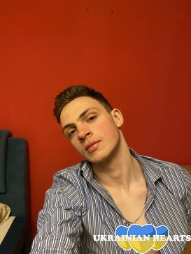 Шукаю дівчину для спілкування,а там вже як піде 